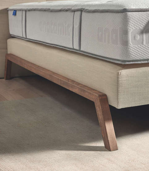 revor woodbox woodpoot anatomic detail