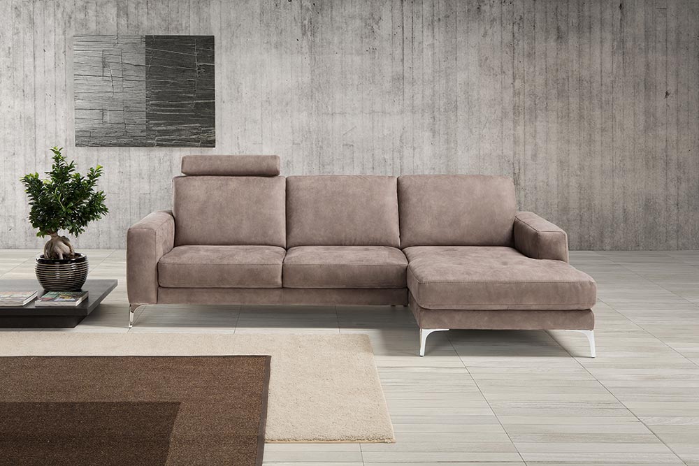 Créer un espace convivial avec un salon en microfibre