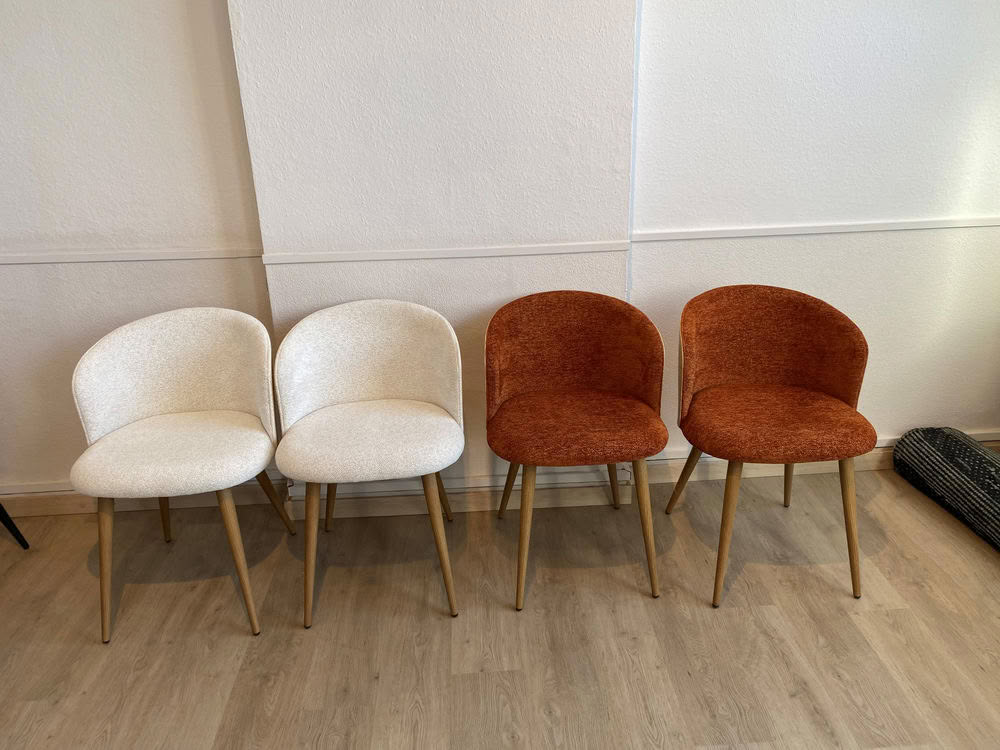 LOT DE 4 CHAISES FIXES ST2401 TISSU BEIGE ET ORANGE