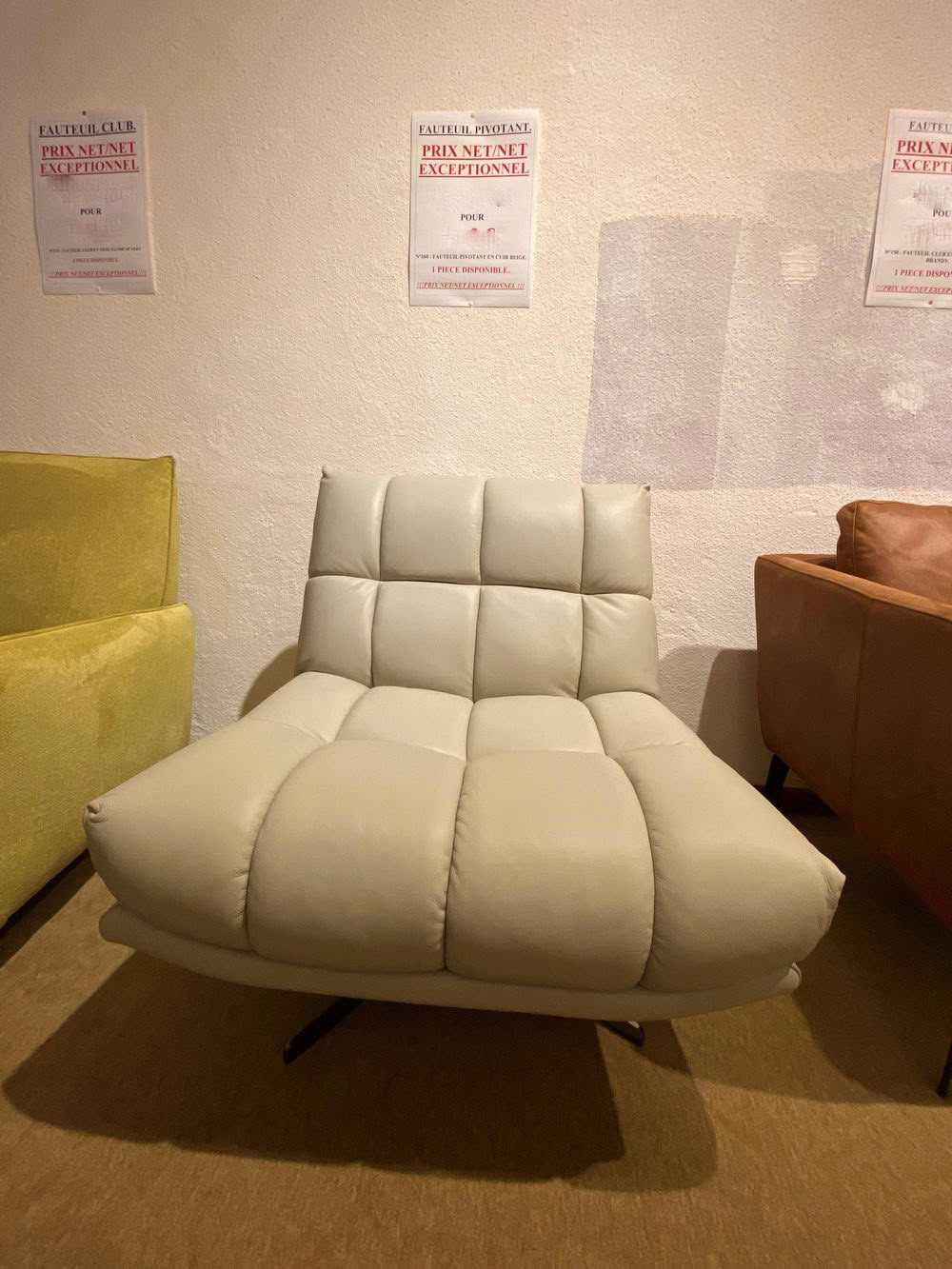 Fauteuil Club Pivotant 260