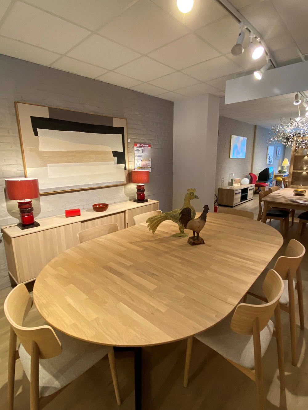 Salle à manger N° 710